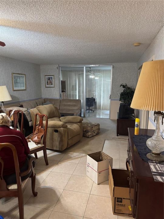 En Venta: $70,000 (1 camas, 2 baños, 850 Pies cuadrados)