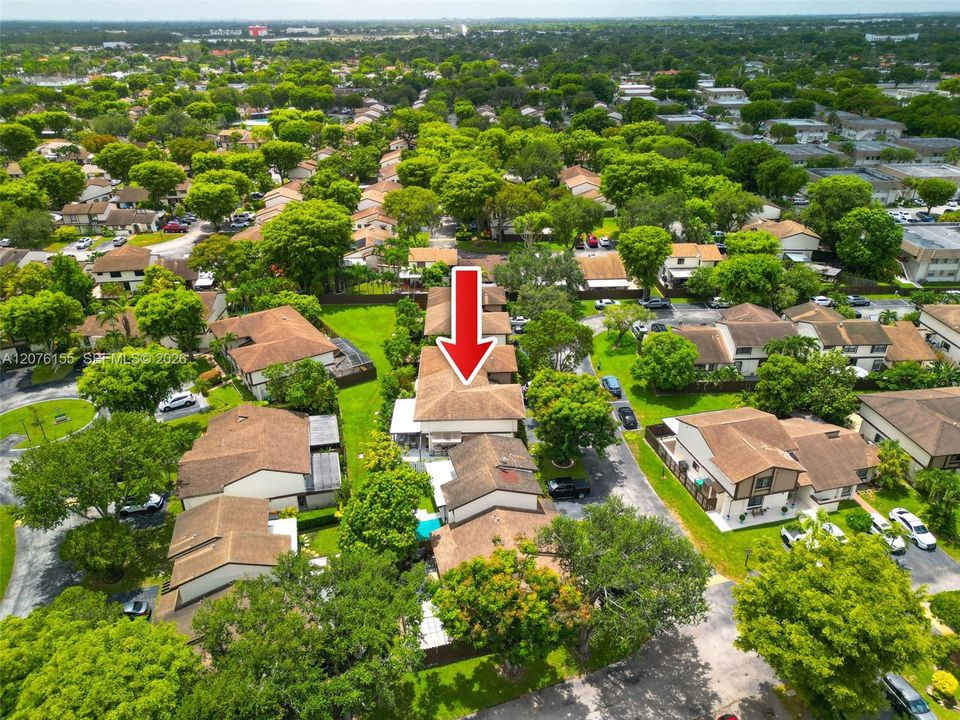 For Sale: $594,500 (3 beds, 3 baths, 1914 Square Feet)