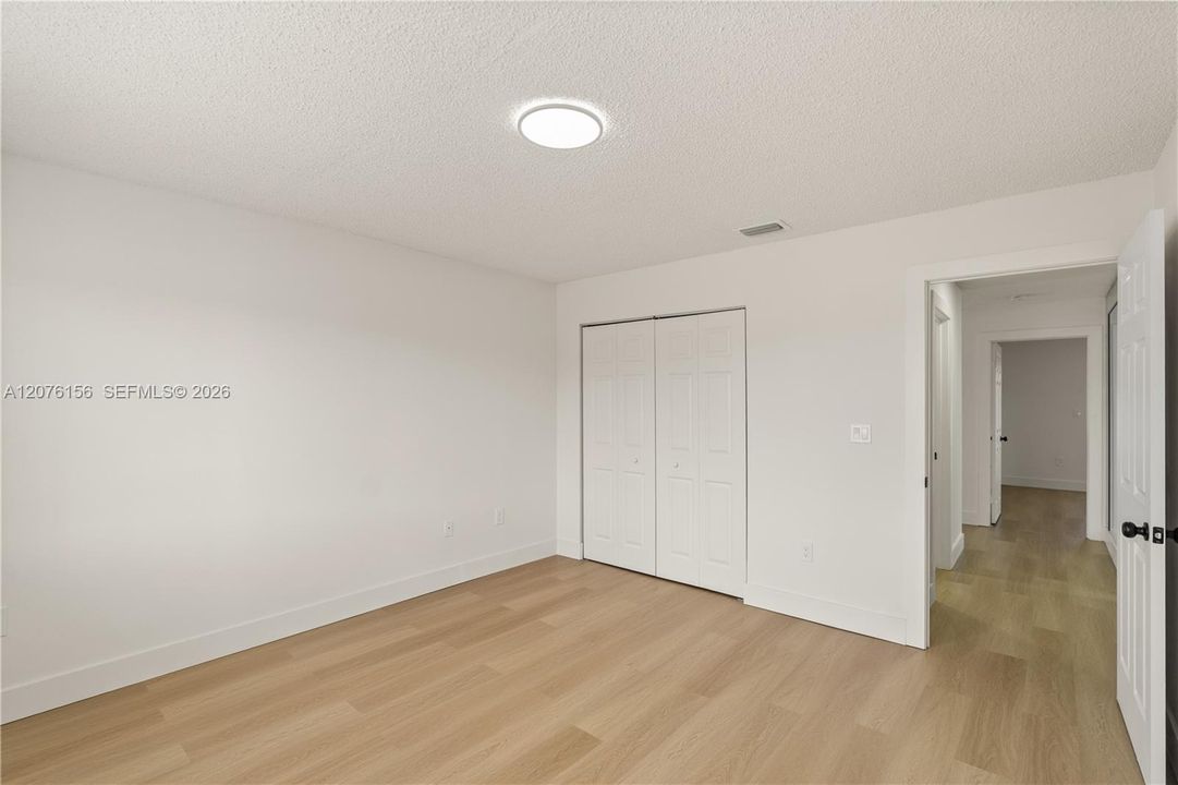 For Sale: $689,800 (3 beds, 2 baths, 1572 Square Feet)