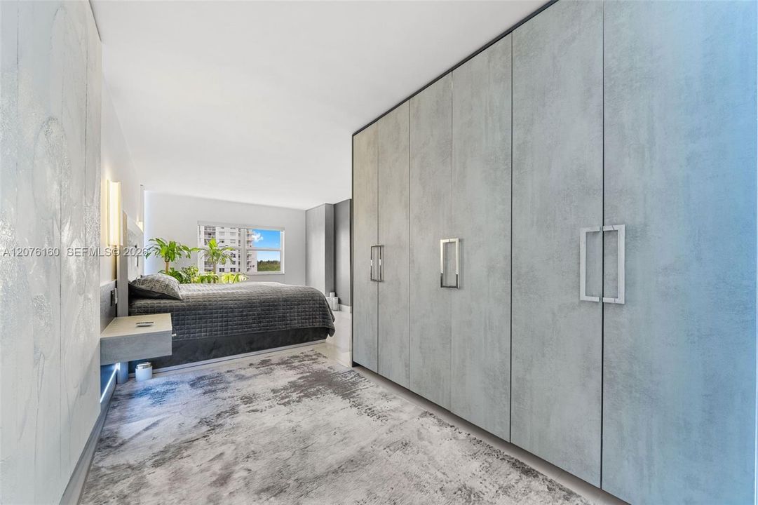 En Venta: $789,000 (4 camas, 3 baños, 1799 Pies cuadrados)