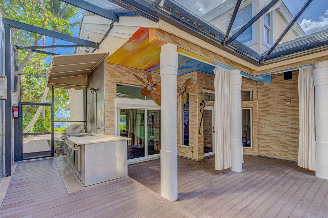 summer kitchen