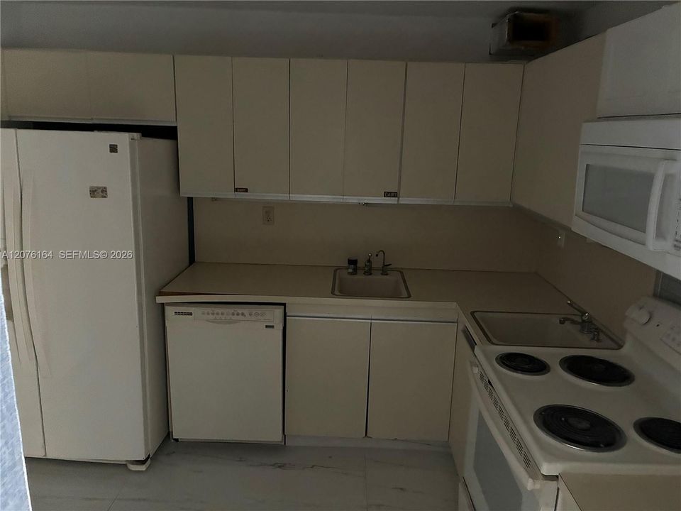 En Renta: $3,500 (2 camas, 2 baños, 990 Pies cuadrados)