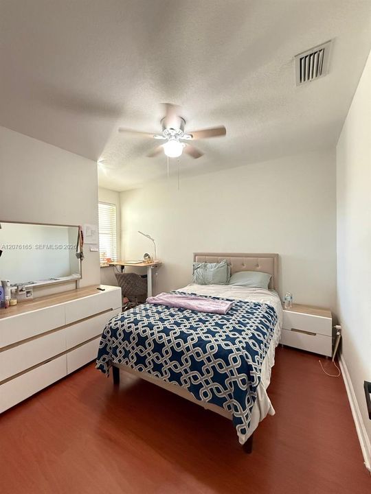 For Sale: $440,000 (3 beds, 2 baths, 1450 Square Feet)