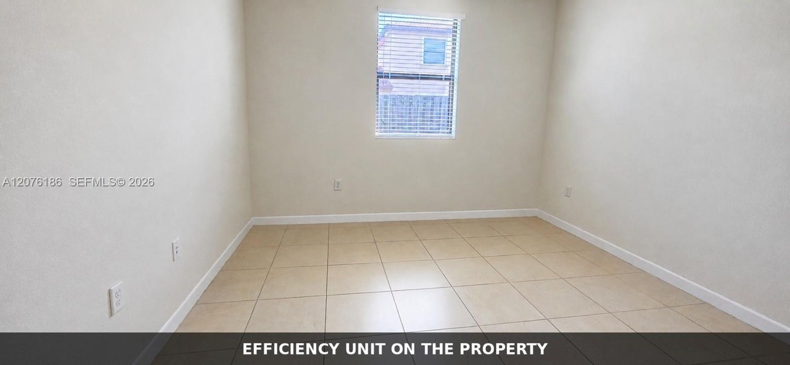 For Rent: $3,990 (5 beds, 3 baths, 3196 Square Feet)