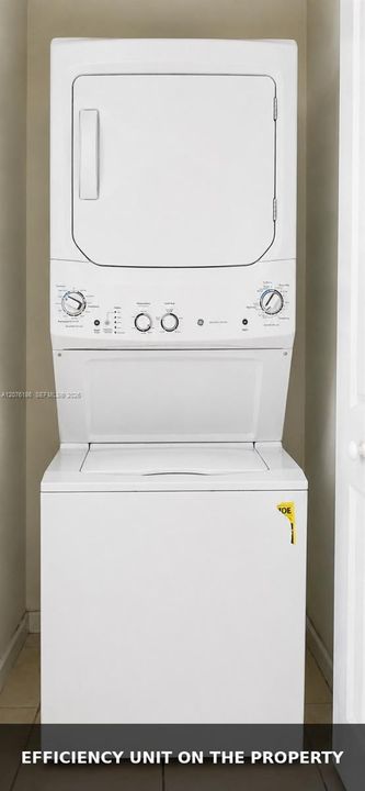 For Rent: $3,990 (5 beds, 3 baths, 3196 Square Feet)