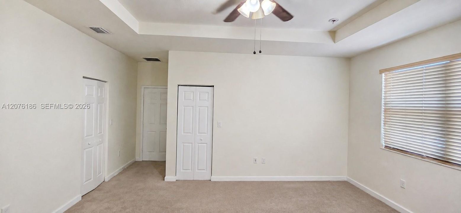 For Rent: $3,990 (5 beds, 3 baths, 3196 Square Feet)