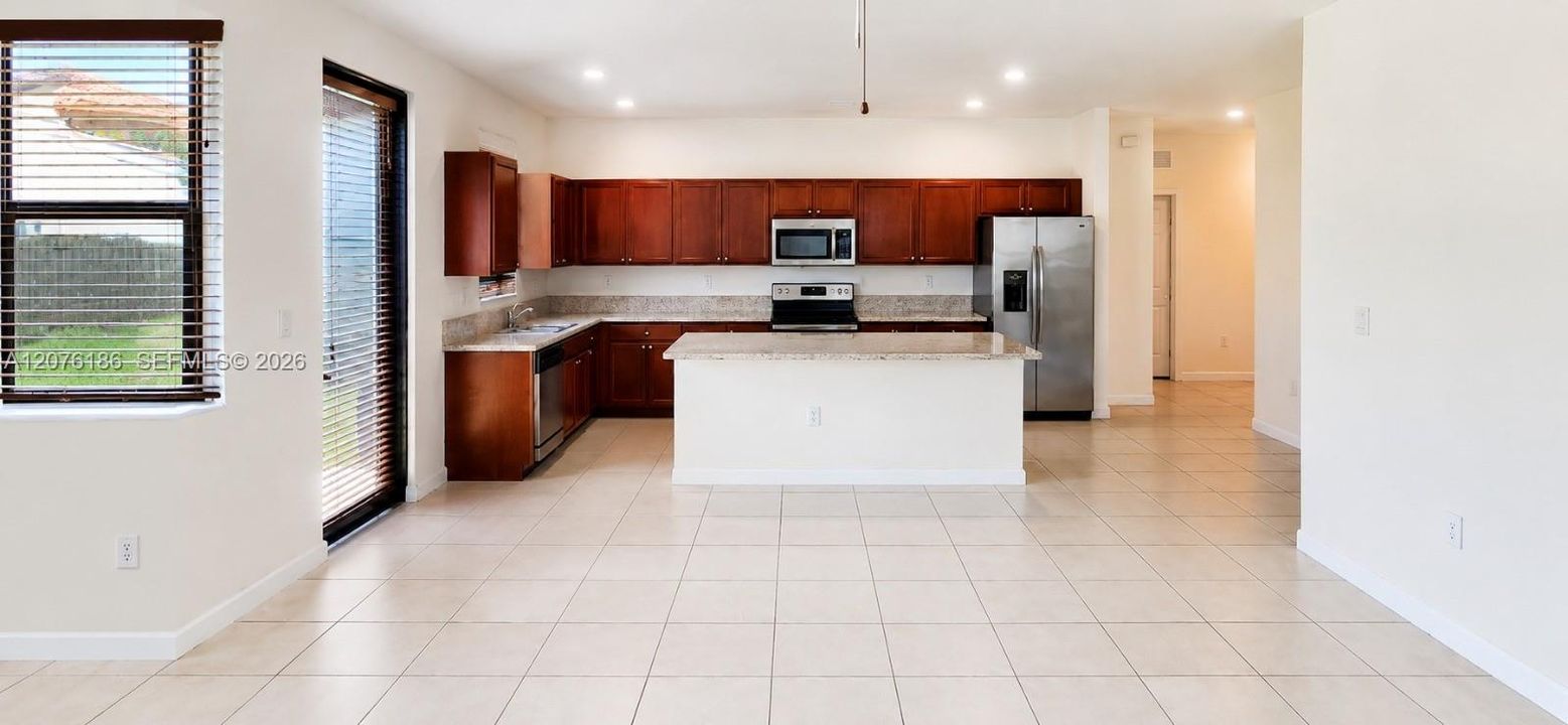 For Rent: $3,990 (5 beds, 3 baths, 3196 Square Feet)