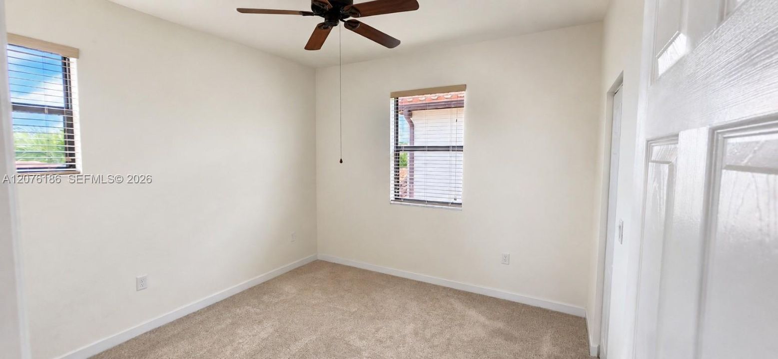 For Rent: $3,990 (5 beds, 3 baths, 3196 Square Feet)