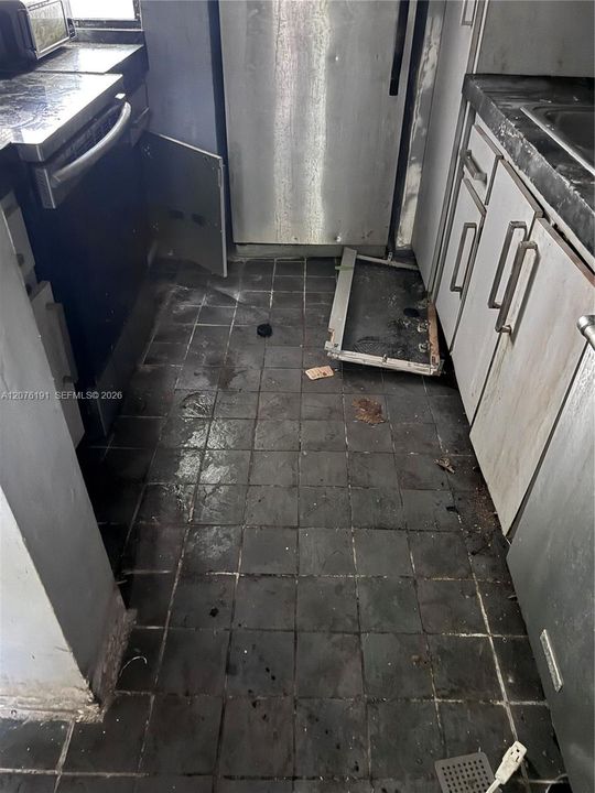 En Venta: $649,000 (2 camas, 2 baños, 1225 Pies cuadrados)