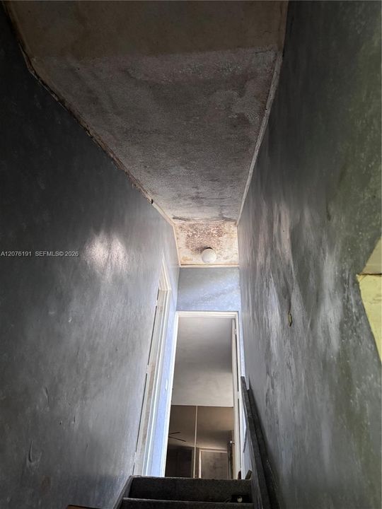 En Venta: $649,000 (2 camas, 2 baños, 1225 Pies cuadrados)