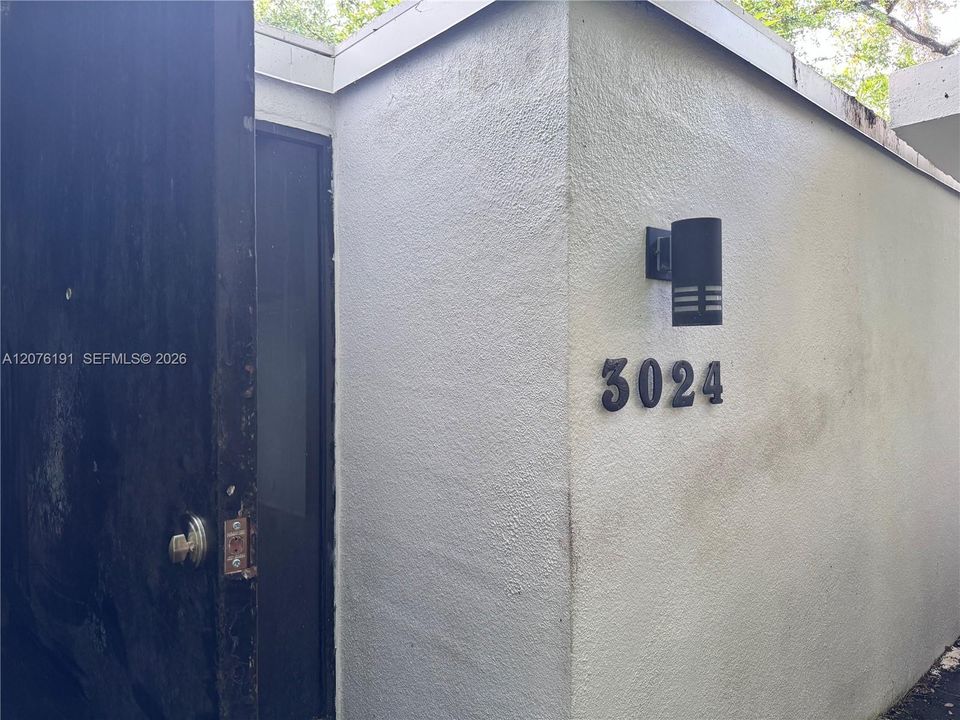 En Venta: $649,000 (2 camas, 2 baños, 1225 Pies cuadrados)
