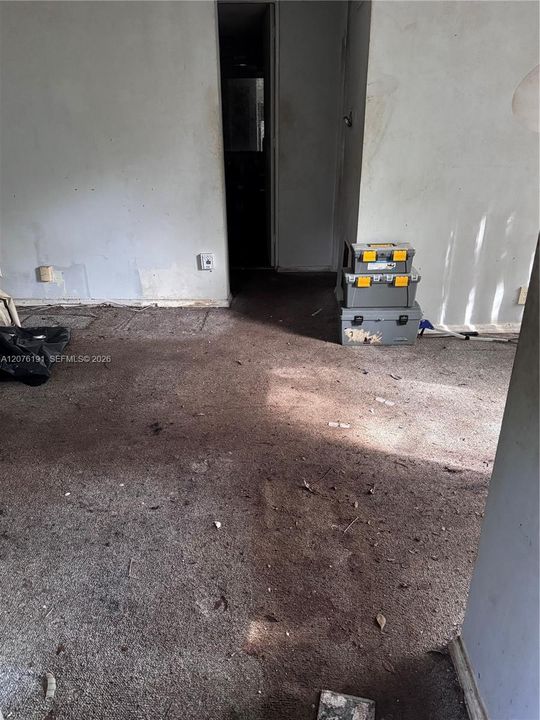 En Venta: $649,000 (2 camas, 2 baños, 1225 Pies cuadrados)