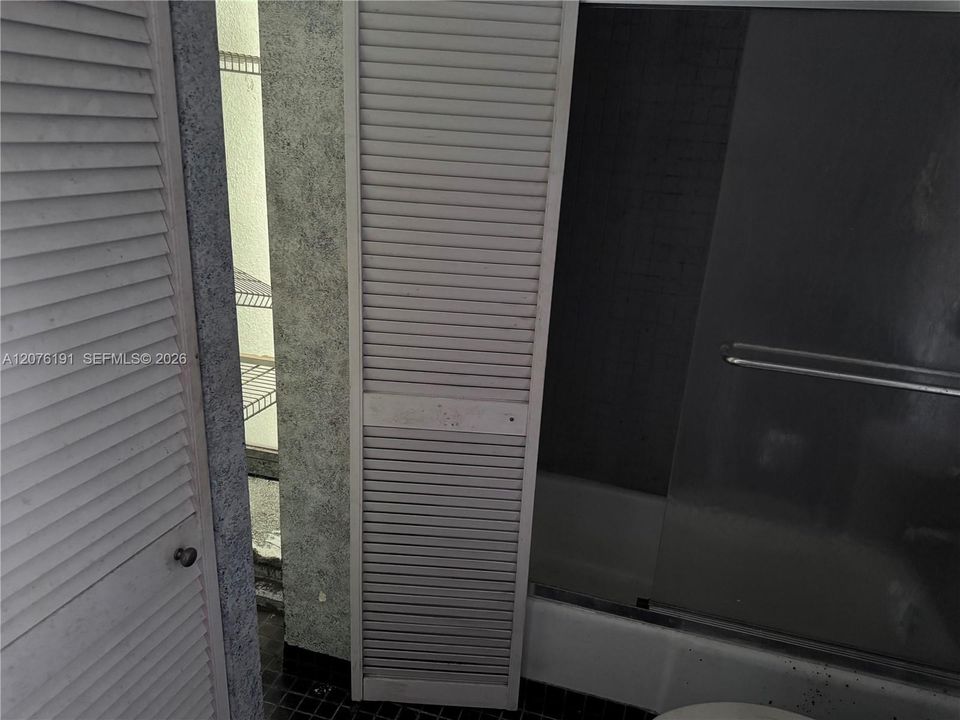 En Venta: $649,000 (2 camas, 2 baños, 1225 Pies cuadrados)