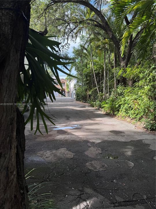 En Venta: $649,000 (2 camas, 2 baños, 1225 Pies cuadrados)