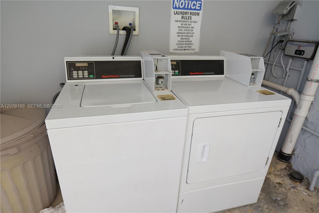 For Rent: $1,700 (0 beds, 1 baths, 394 Square Feet)