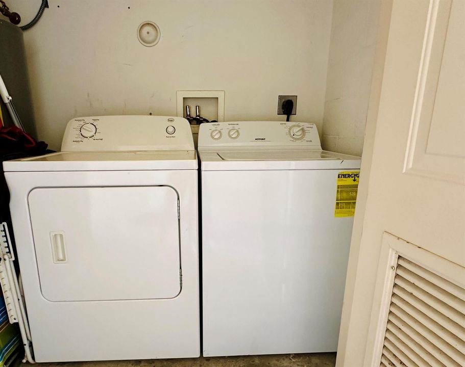 Full sized washer and dryer