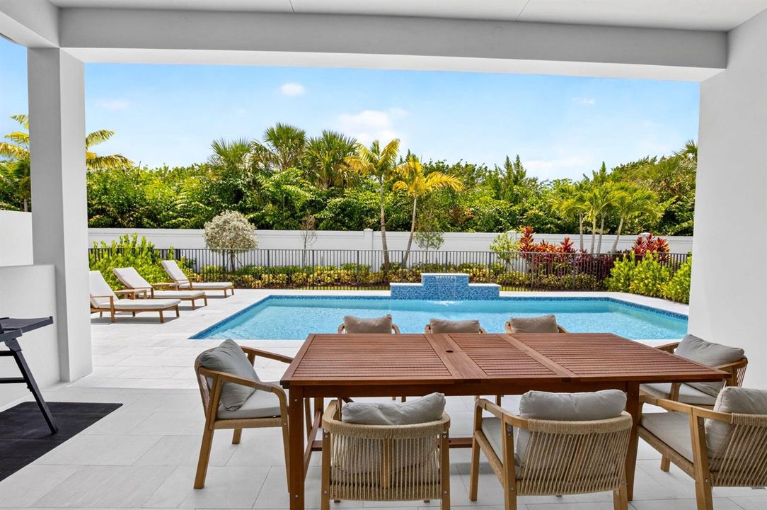 Outdoor Oasis