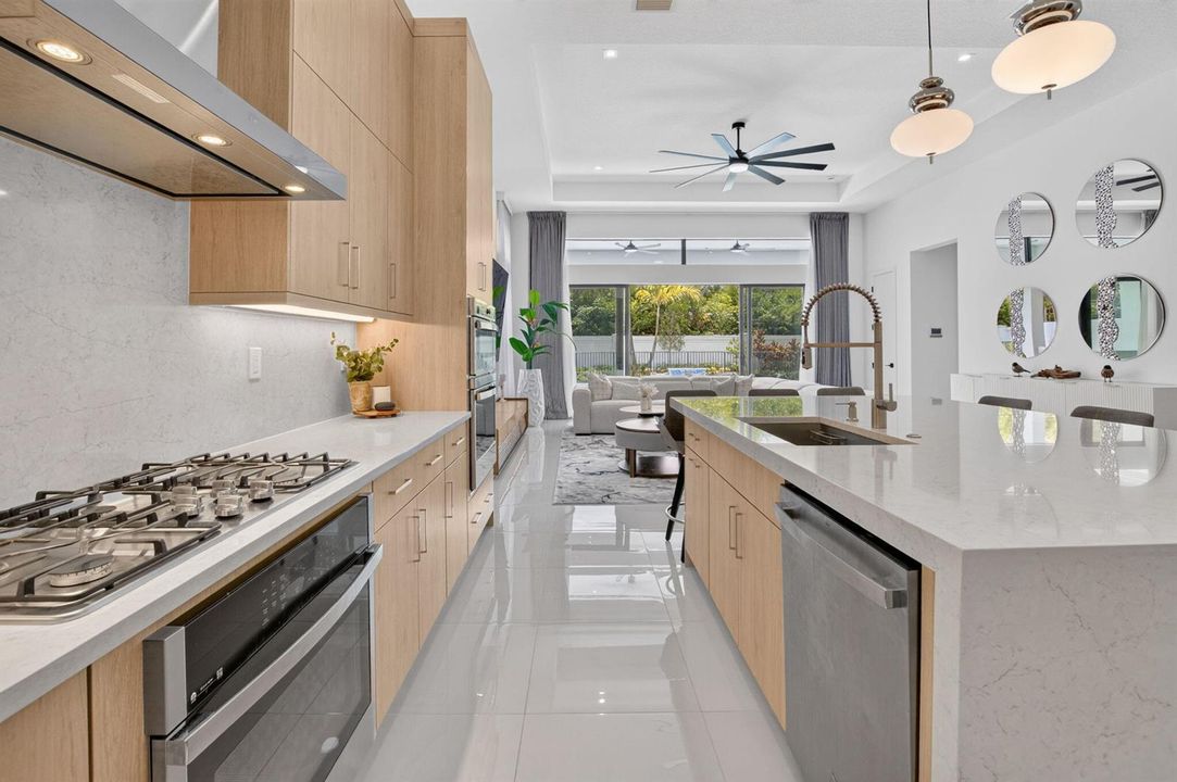 Gas Kitchen (1)
