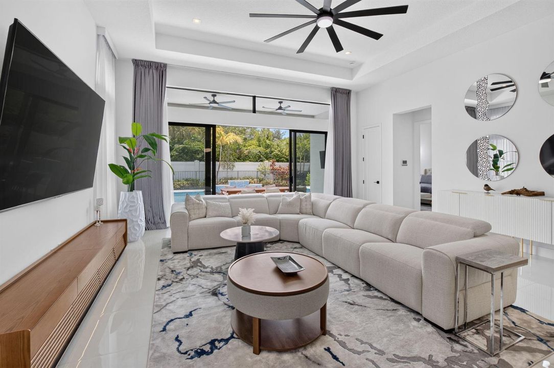 Living Room (2)