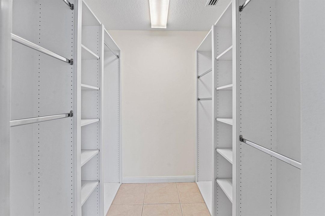 Walk In Closet