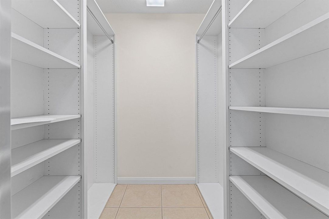 Walk In Closet