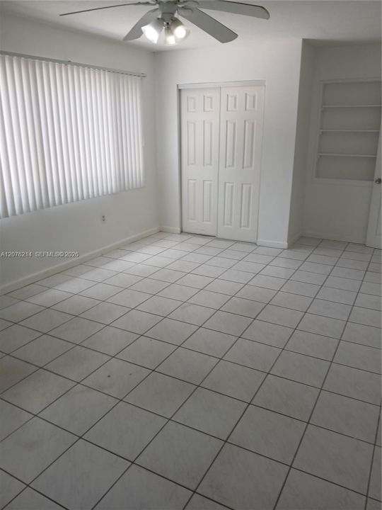 3rd bdrm closet