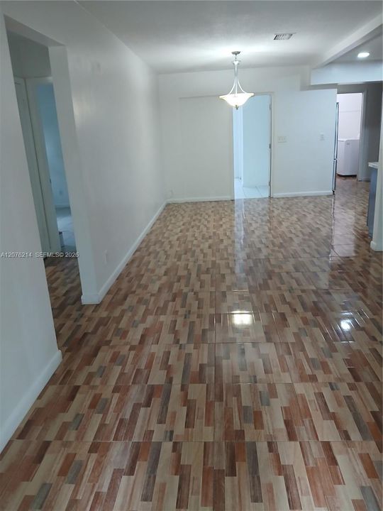 For Rent: $3,000 (3 beds, 2 baths, 1523 Square Feet)
