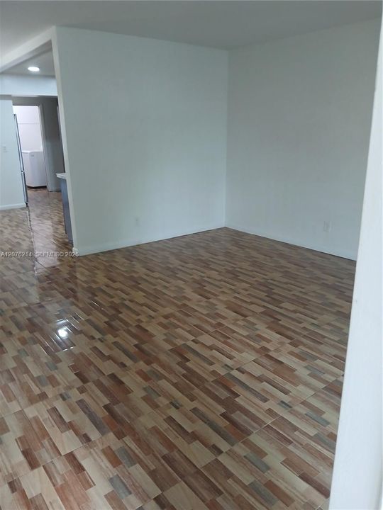 For Rent: $3,000 (3 beds, 2 baths, 1523 Square Feet)