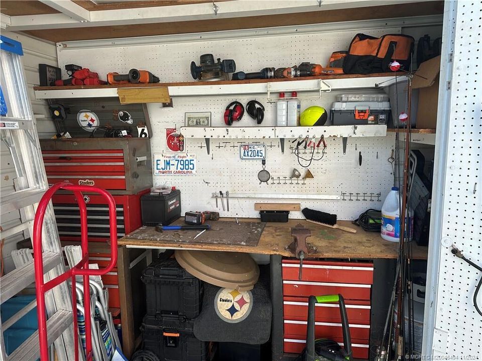 Shed