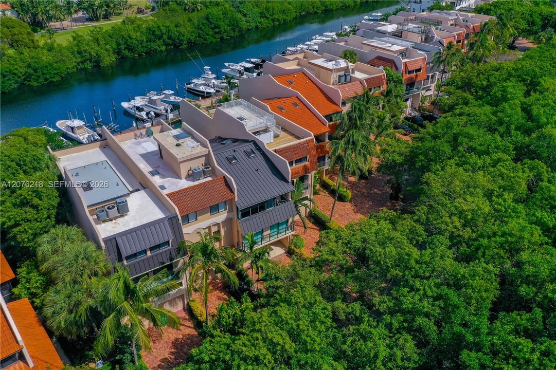 В аренду: $9,800 (4 спален, 3 ванн, 2651 Квадратных фут)