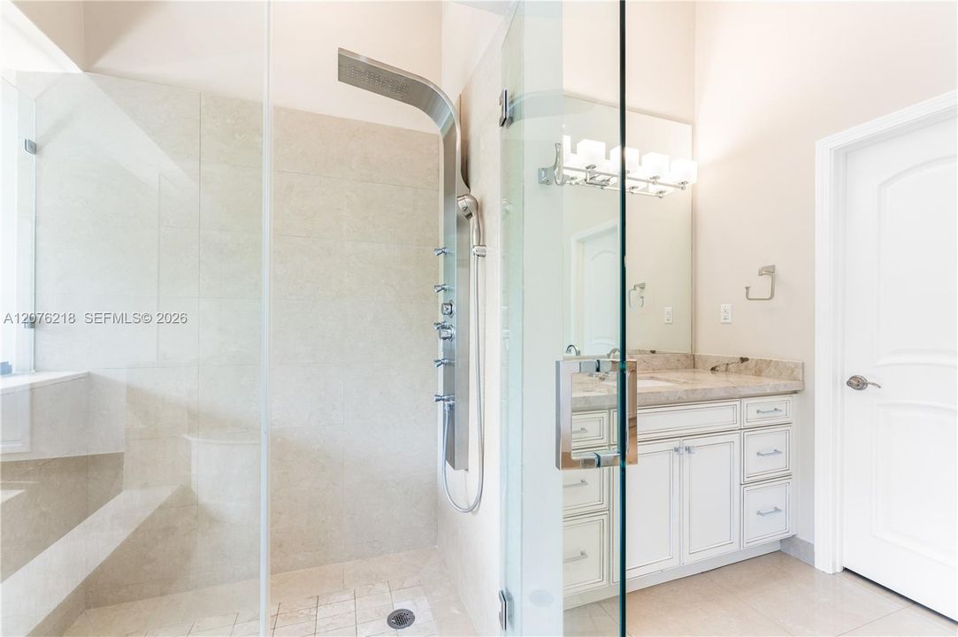 В аренду: $9,800 (4 спален, 3 ванн, 2651 Квадратных фут)
