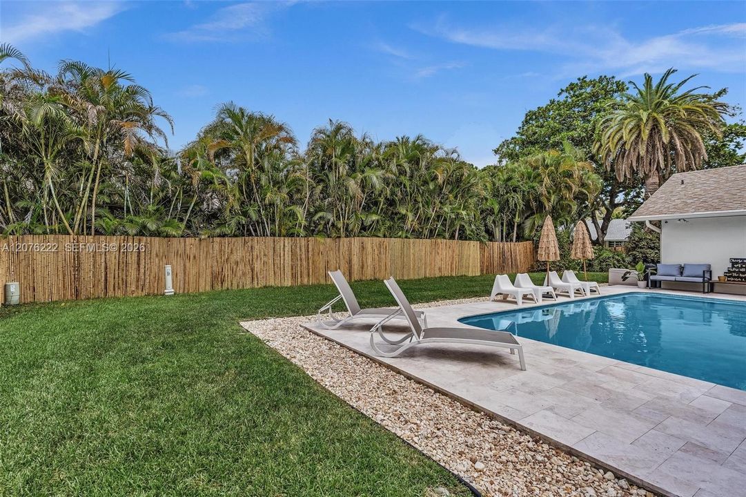 For Rent: $6,500 (4 beds, 3 baths, 2510 Square Feet)
