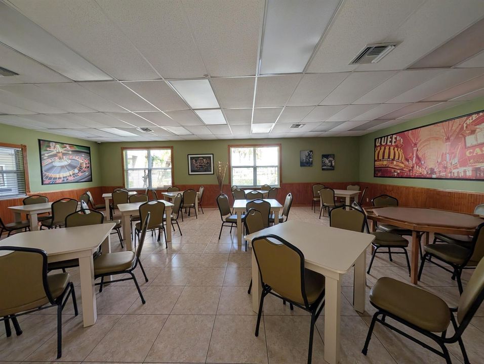 Social _ Card room (2)