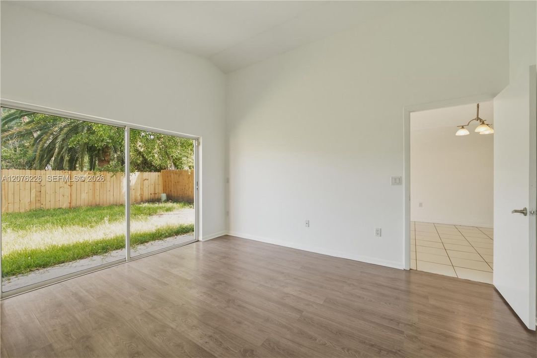 For Sale: $525,000 (3 beds, 2 baths, 1146 Square Feet)