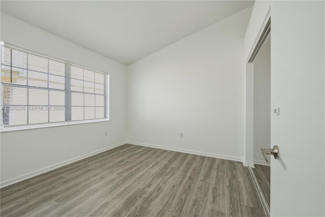 For Sale: $525,000 (3 beds, 2 baths, 1146 Square Feet)