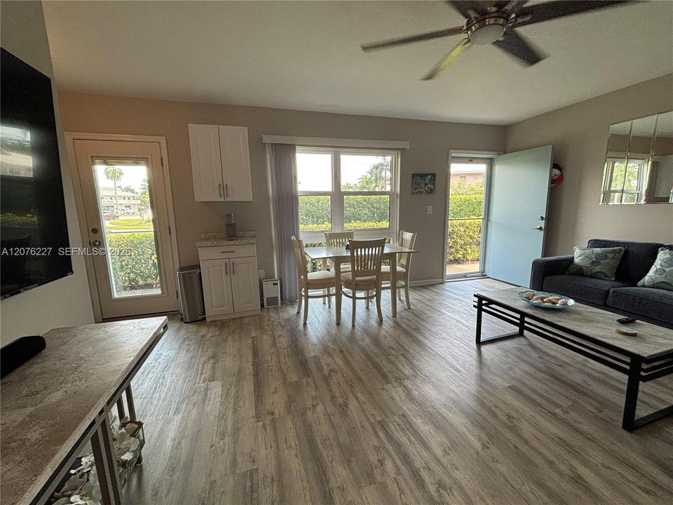 Living / Dining