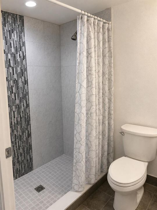 2nd bathroom 2