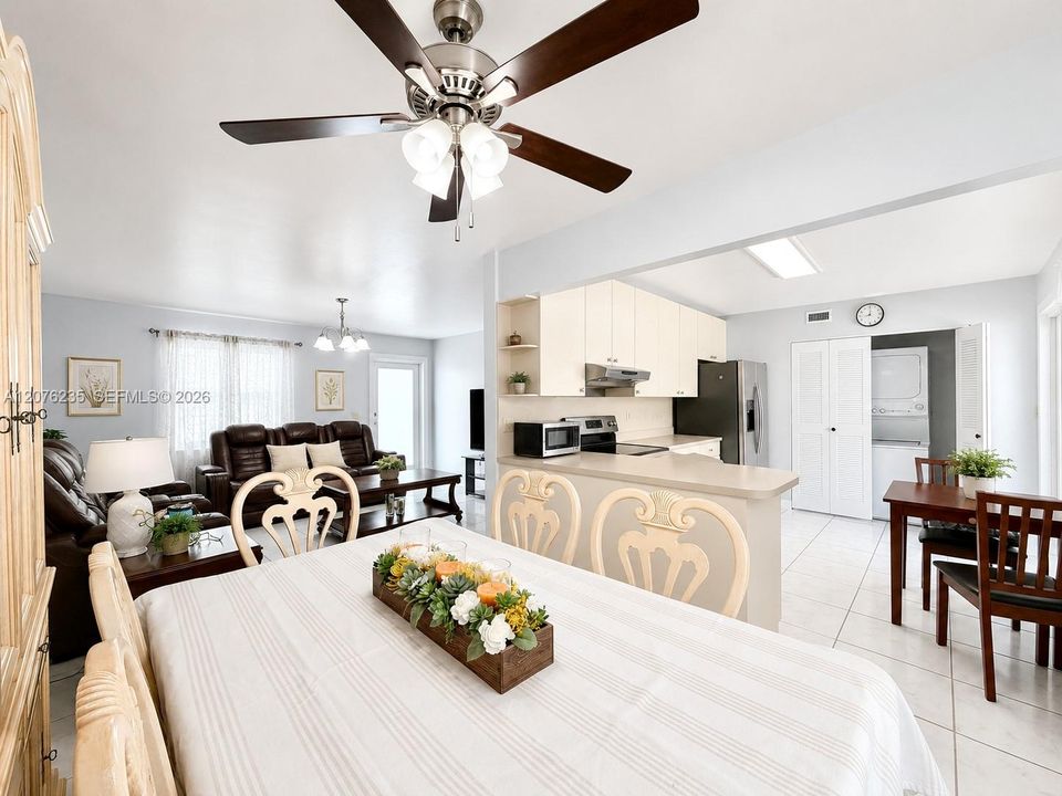 For Sale: $507,000 (3 beds, 1 baths, 1050 Square Feet)