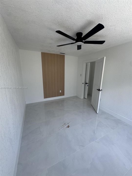 En Venta: $895,000 (5 camas, 3 baños, 2276 Pies cuadrados)