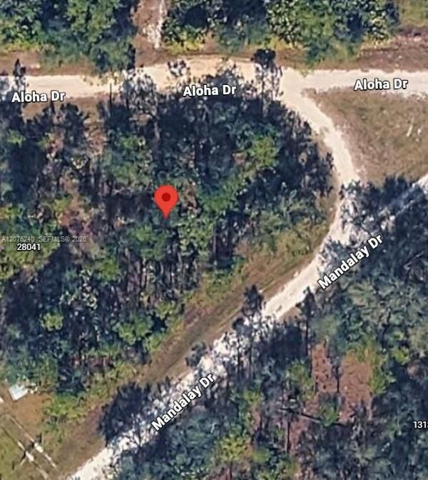 На продажу: $14,000 (6,534.00 acres)