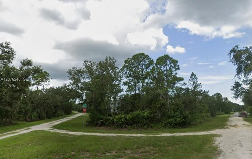 На продажу: $14,000 (6,534.00 acres)