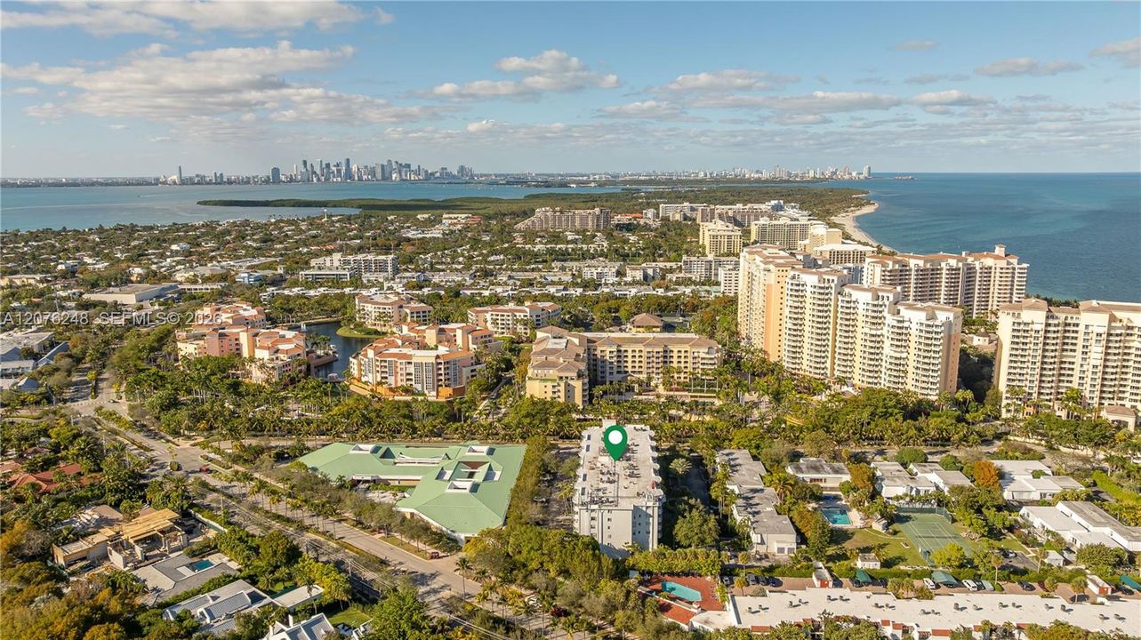 На продажу: $579,000 (1 спален, 1 ванн, 875 Квадратных фут)