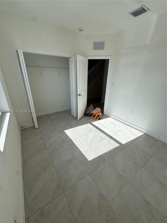 For Rent: $3,100 (4 beds, 3 baths, 1615 Square Feet)