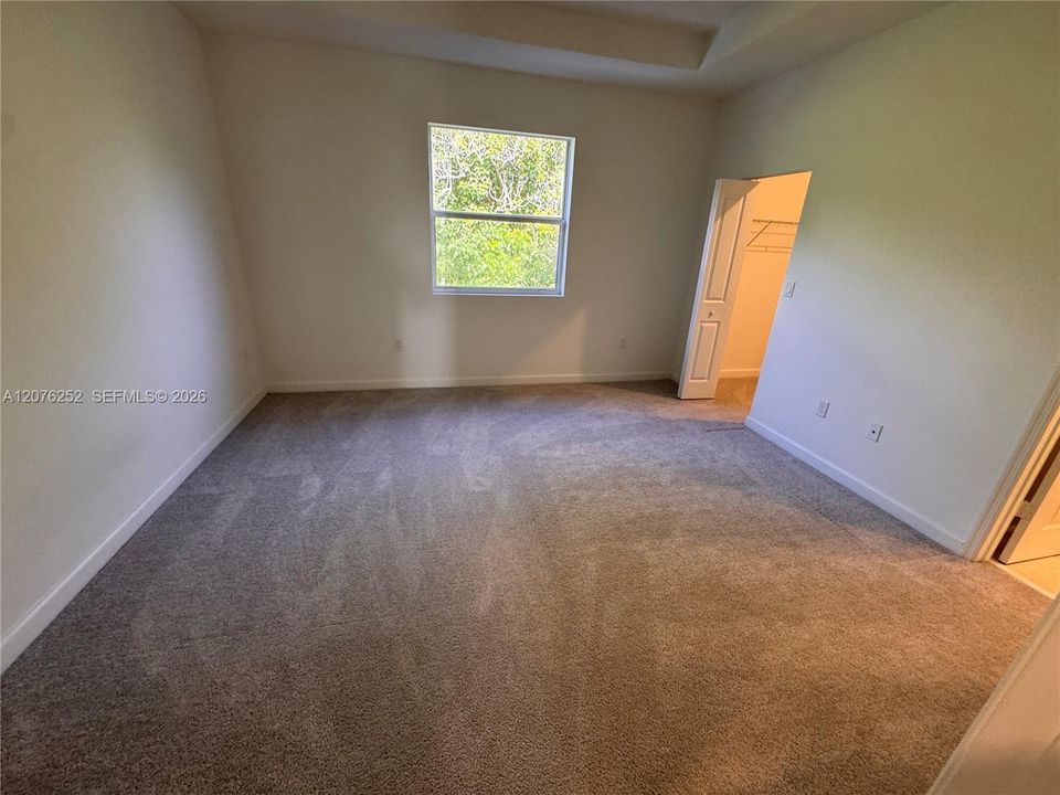 For Rent: $3,100 (4 beds, 3 baths, 1615 Square Feet)