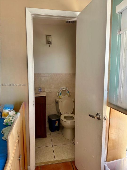 На продажу: $519,000 (3 спален, 2 ванн, 1852 Квадратных фут)
