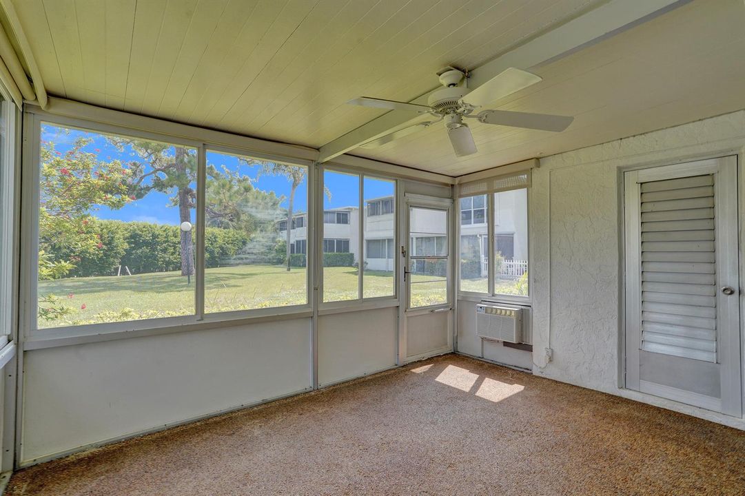 SCREENED PATIO