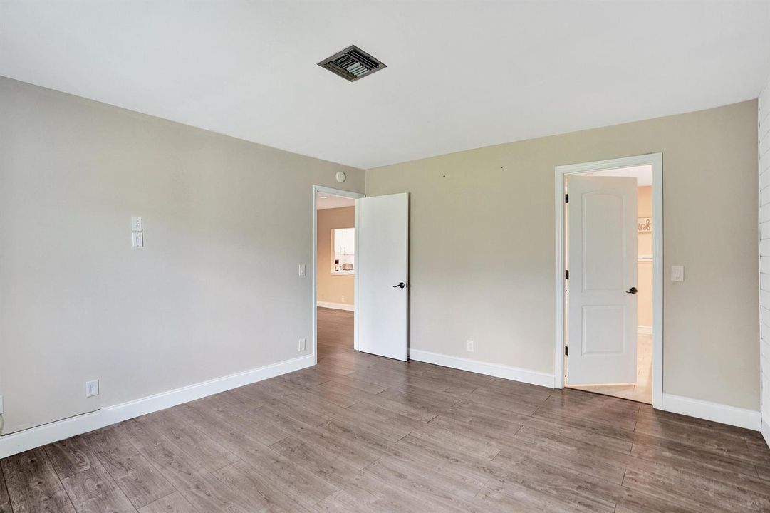MASTER BEDROOM