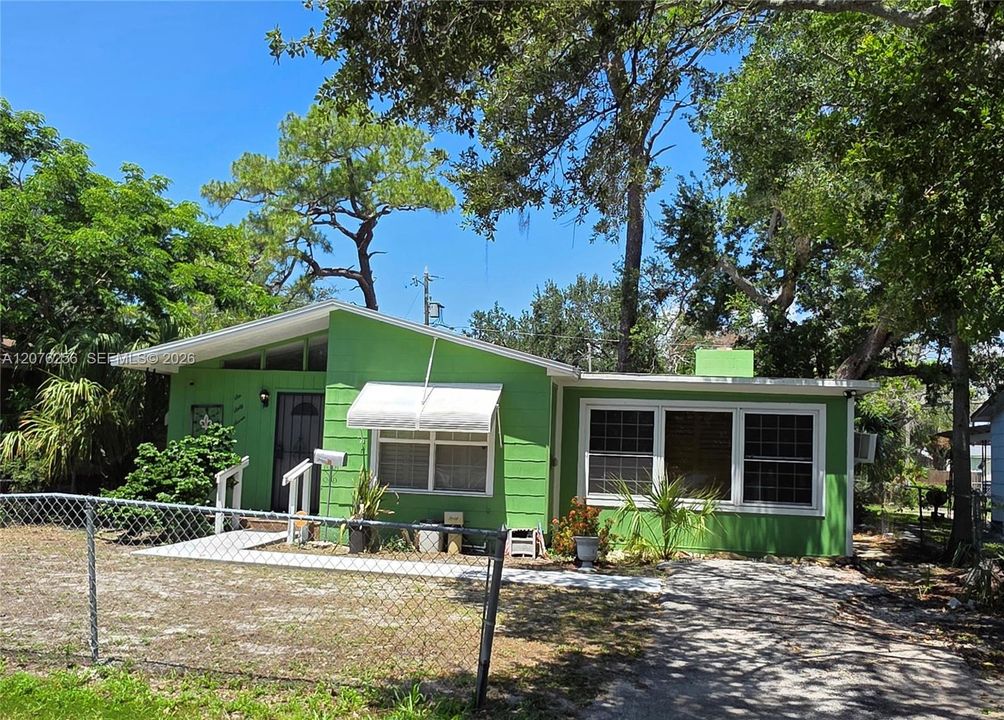 For Sale: $204,900 (2 beds, 1 baths, 0 Square Feet)