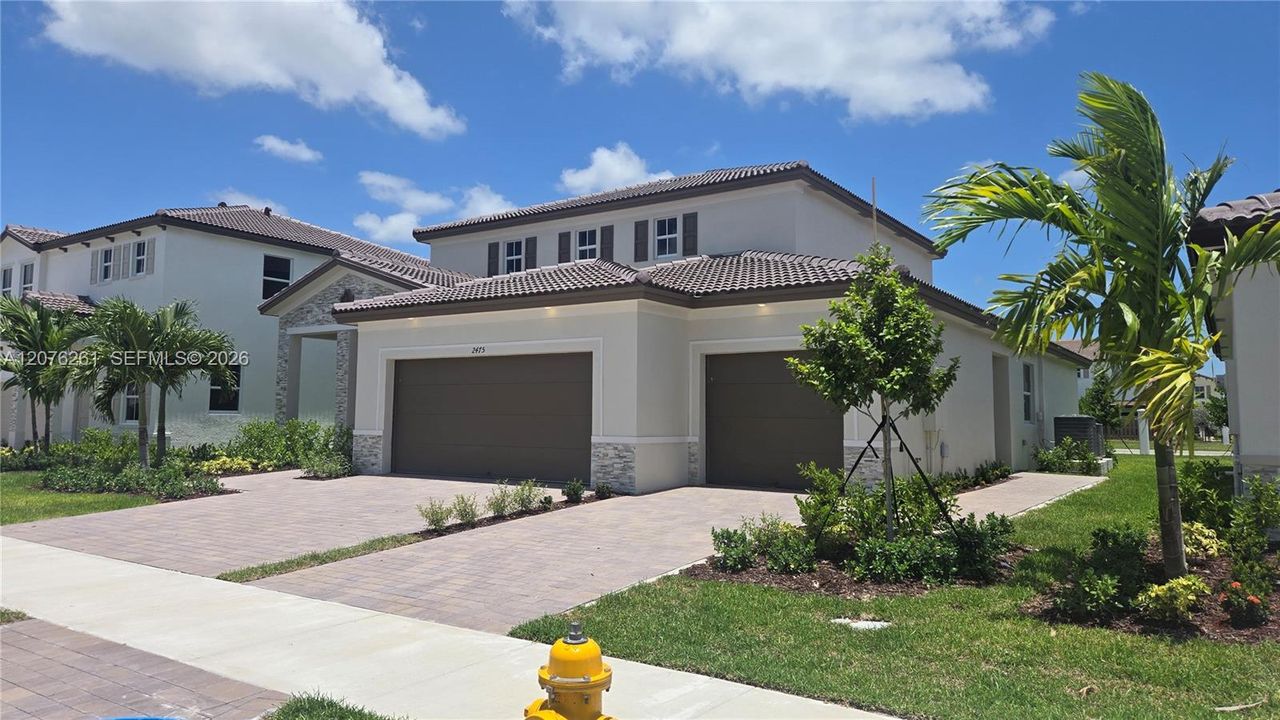 For Sale: $790,000 (5 beds, 3 baths, 0 Square Feet)