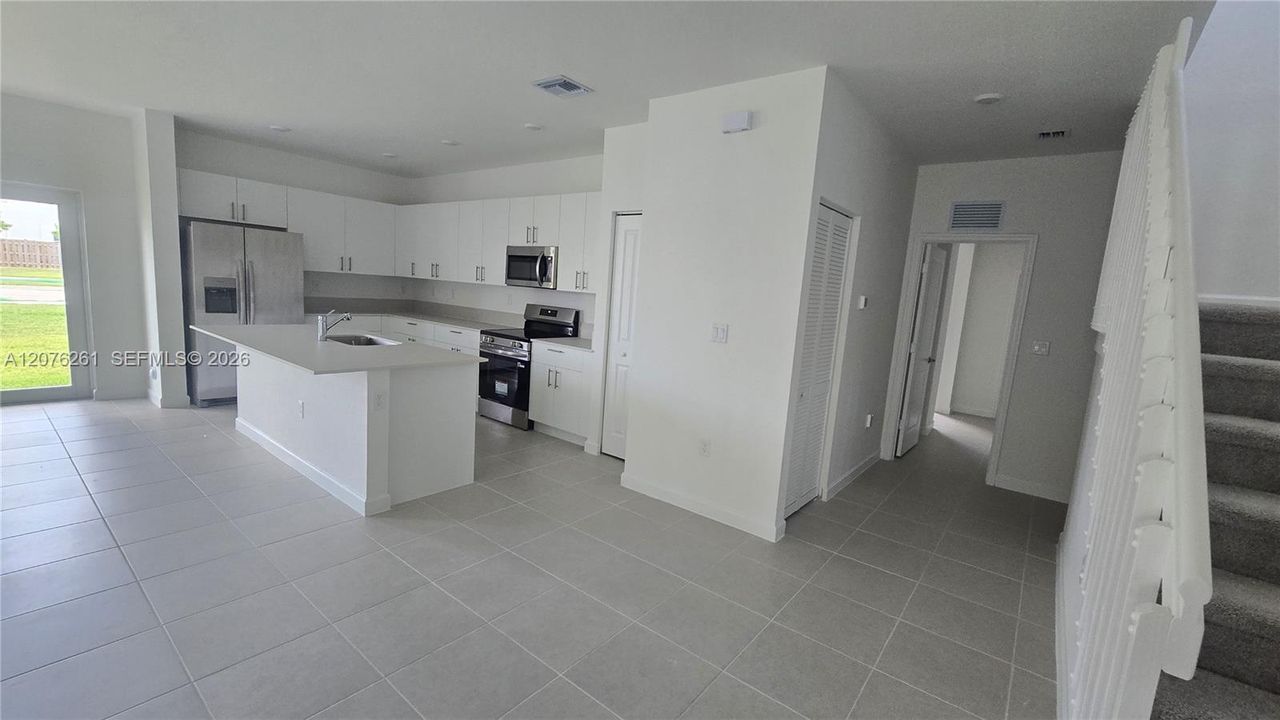 For Sale: $790,000 (5 beds, 3 baths, 0 Square Feet)